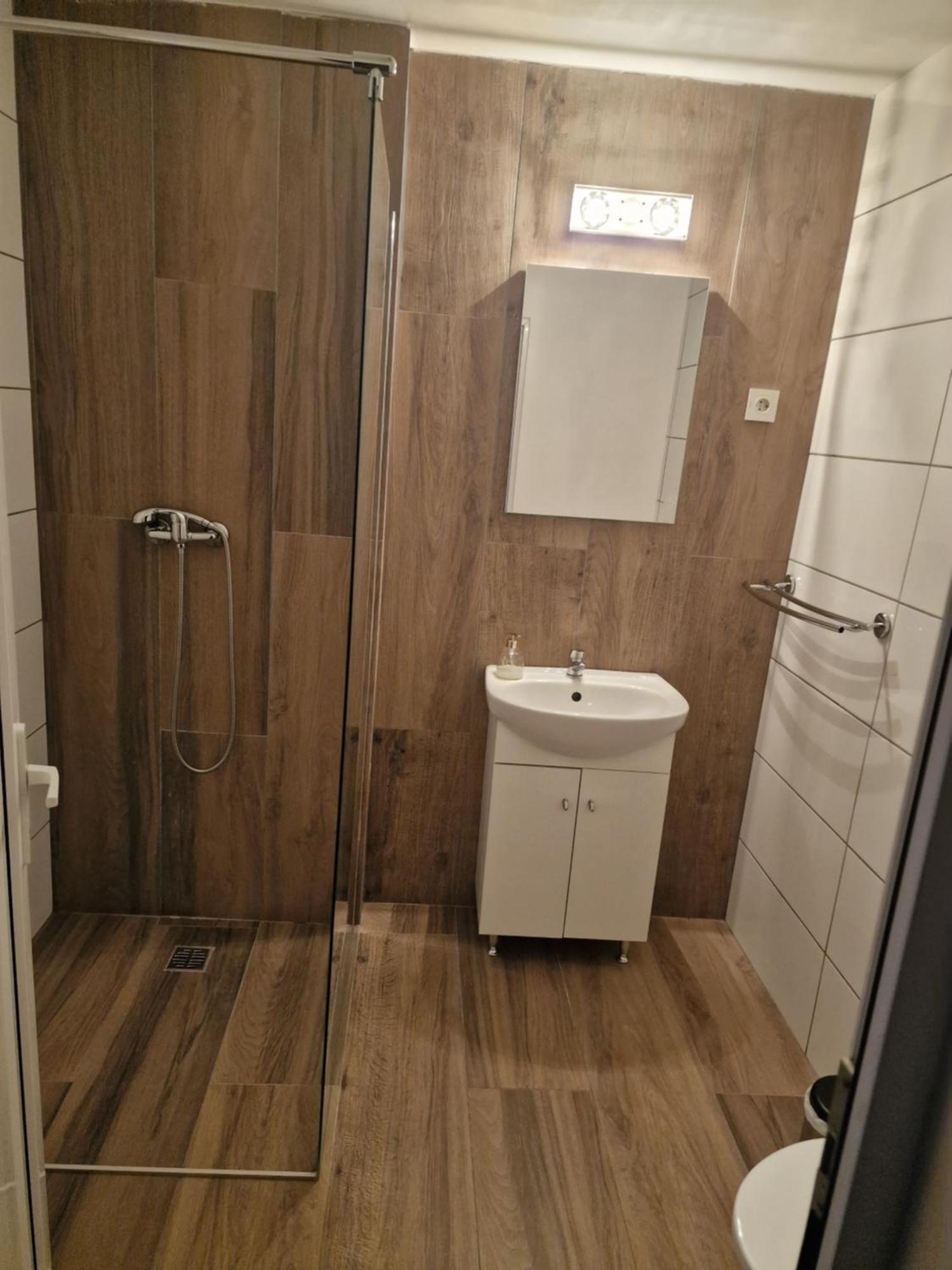 Eden Aparthotel Timişoara Buitenkant foto