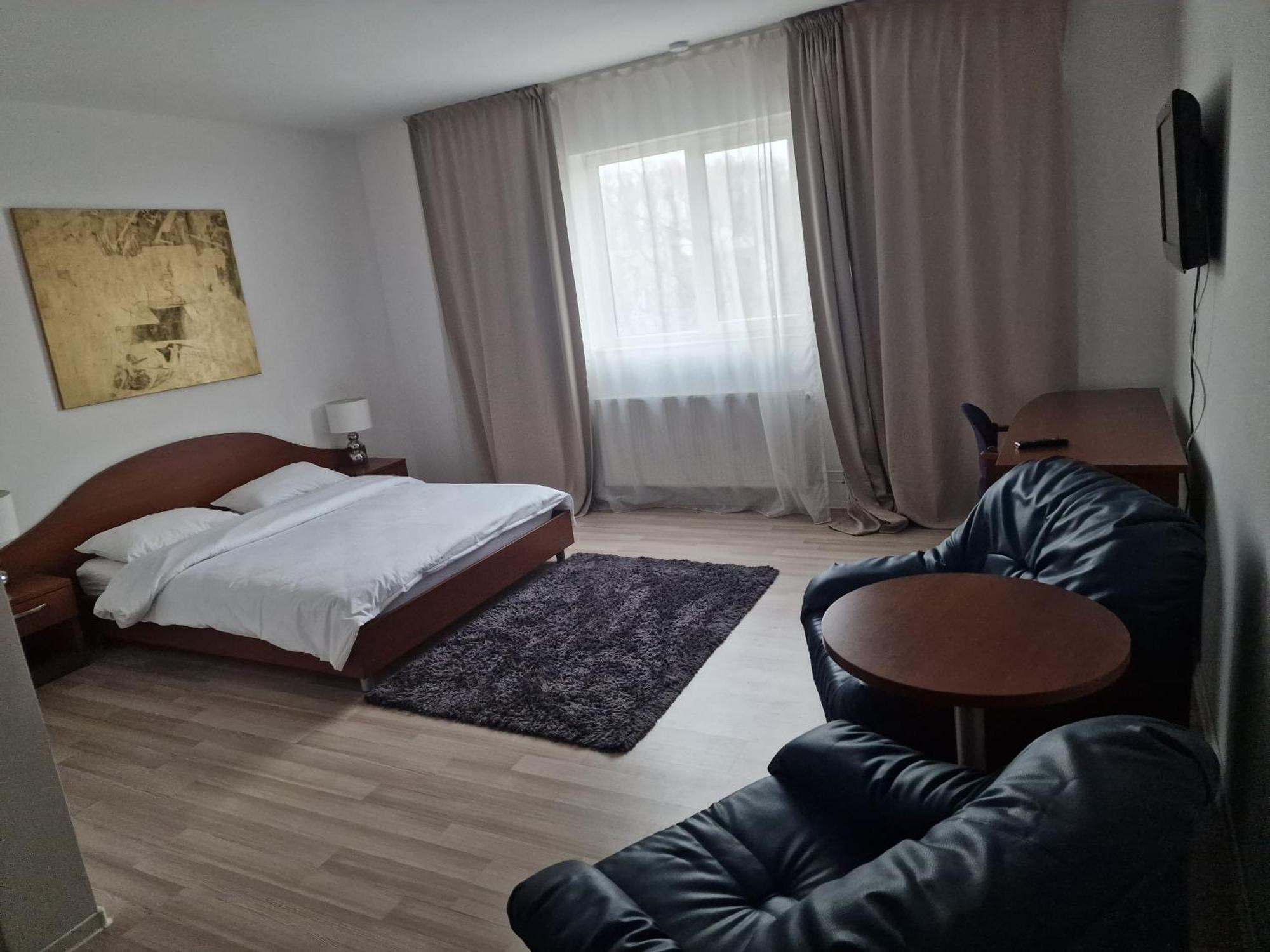 Eden Aparthotel Timişoara Buitenkant foto